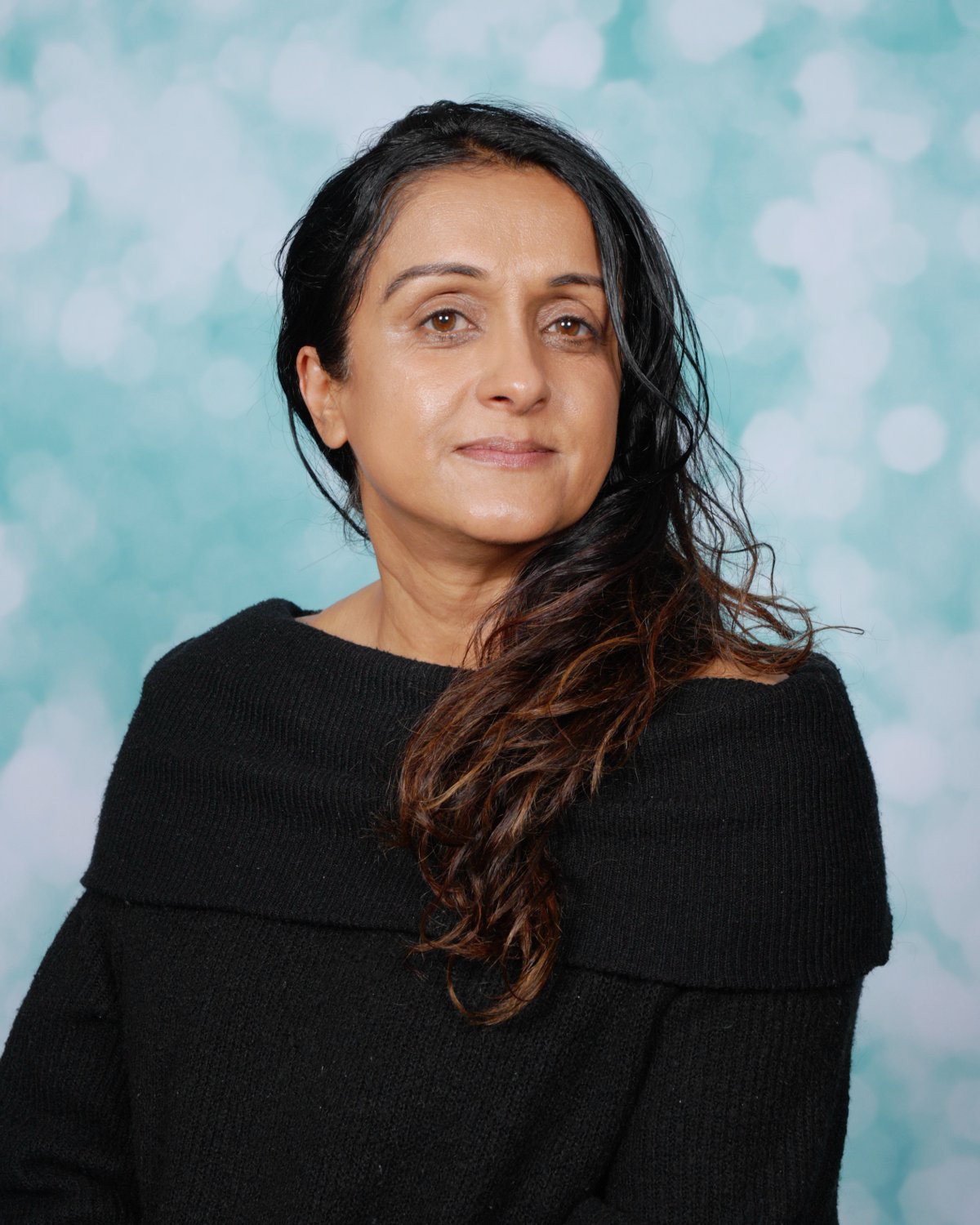 Mrs Bina Chudasama Mrs Bina Chudasama